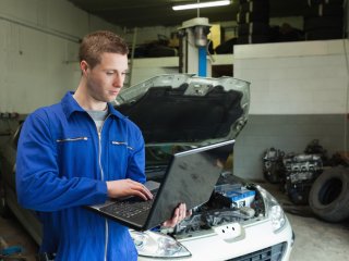 Medium / Heavy Diesel Automotive Technician Level 2 Medium / Heavy Diesel Automotive Technician Level 2